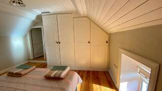 Дома для отпуска Traditional old style farmhouse Coolvally Дом с 3 спальнями-14